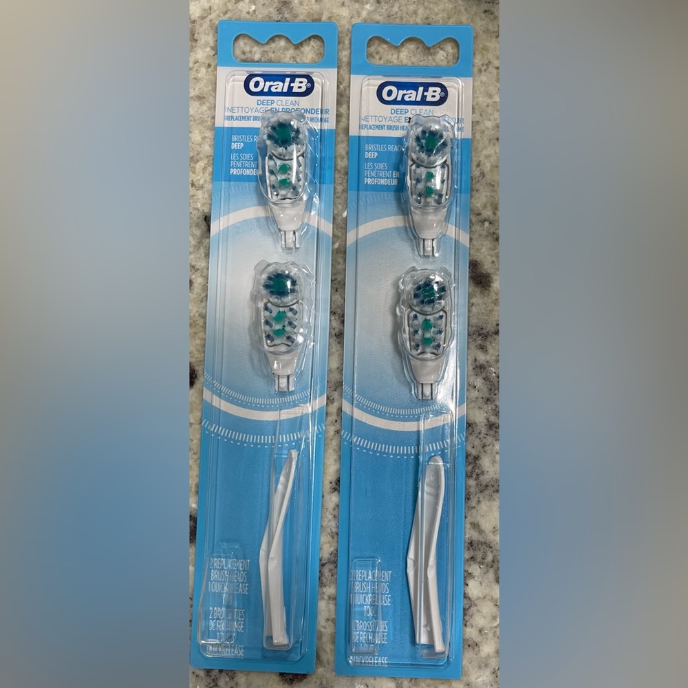 Oral-B Complete Electric Toothbrush Replacement Brush Heads Soft Bristle 4 Count